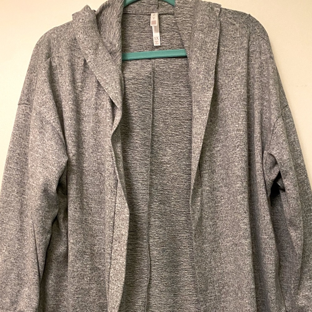Lularoe 1x Cozy collection Mackenzie